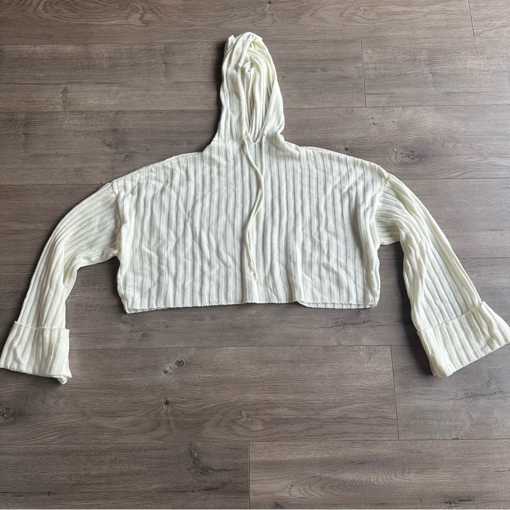 EUC Nasty Gal Hooded Cropped Knit Sweater - size medium